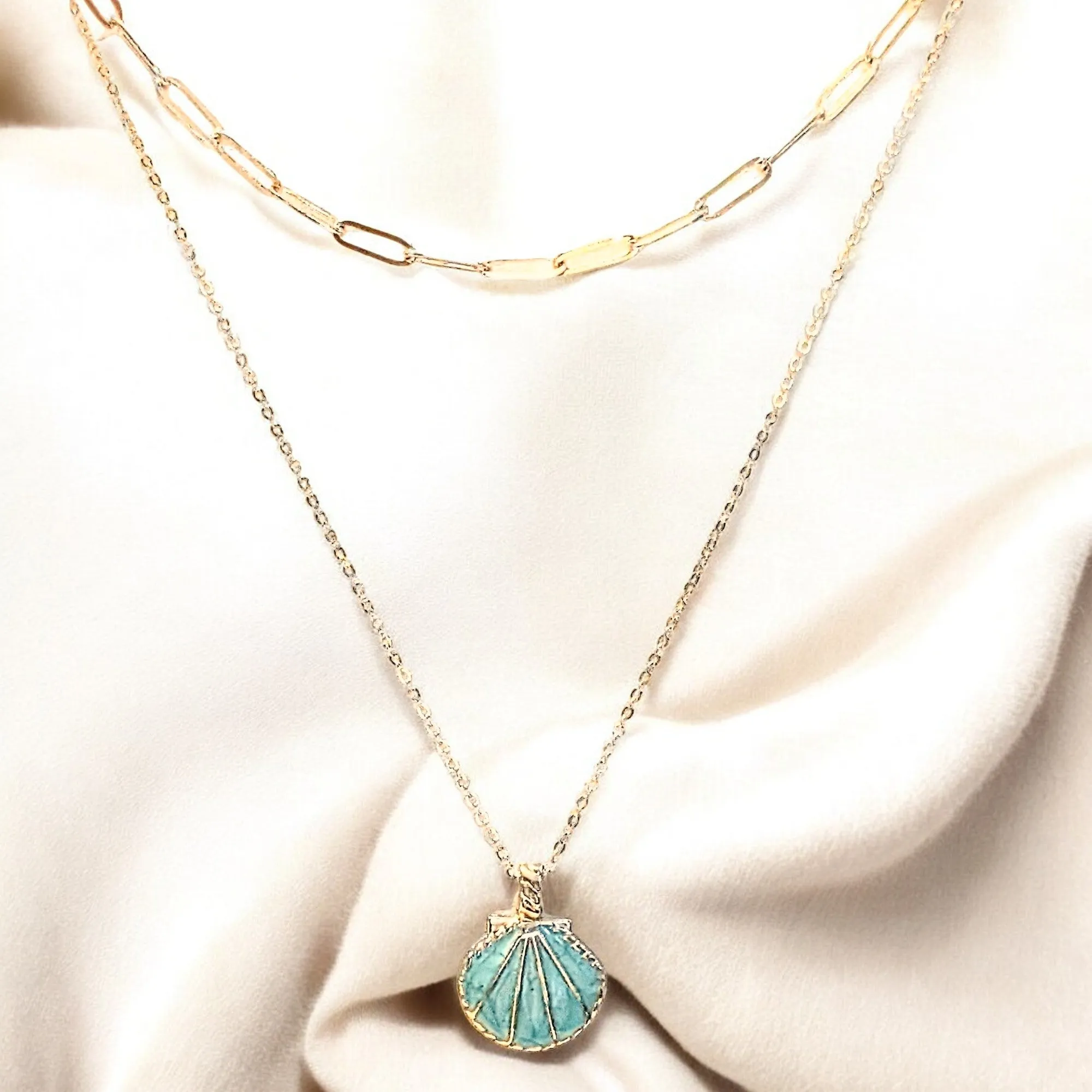 Blue Scallop Shell necklace set