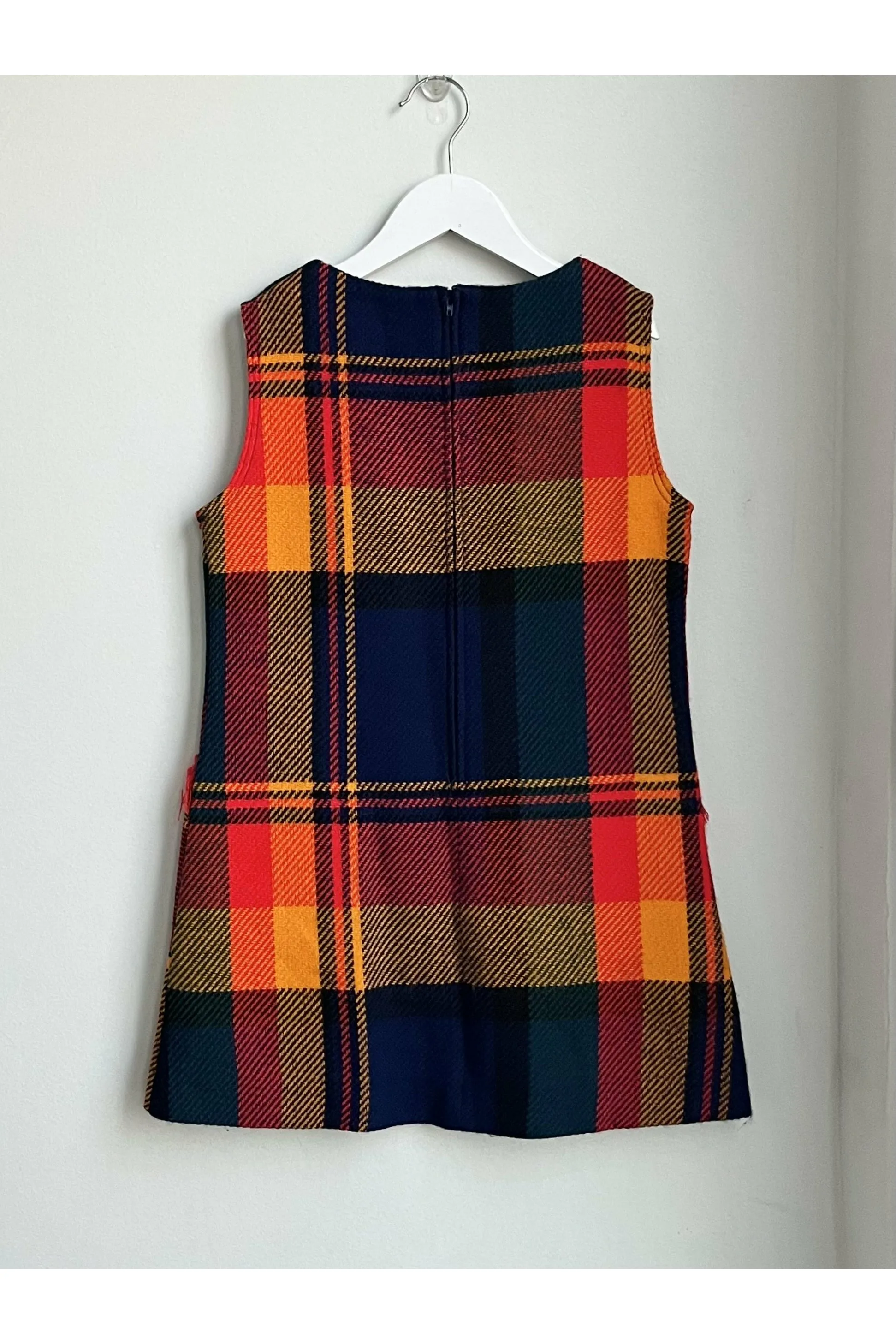 Vintage Mod Plaid Dress w/Fringe Pockets - Size 8